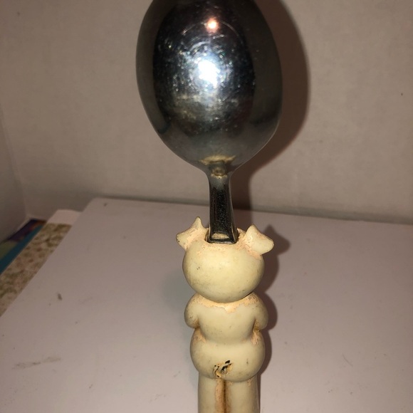 Vintage well loved piggy ice cream scoop for the pig collector. - Picture 4 of 6